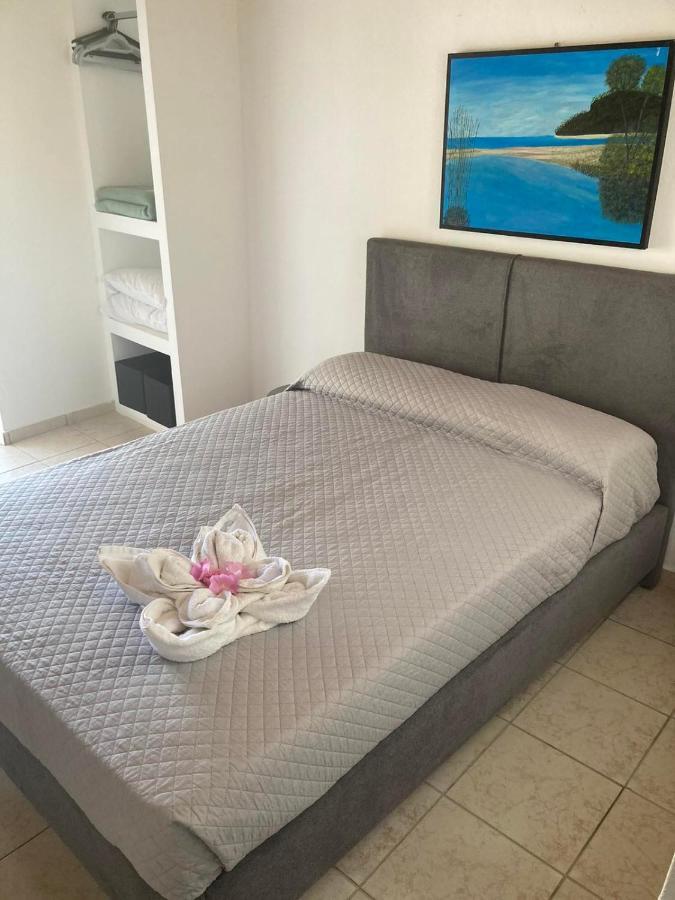 Karampinis Guest House Kaloí Liménes Eksteriør bilde